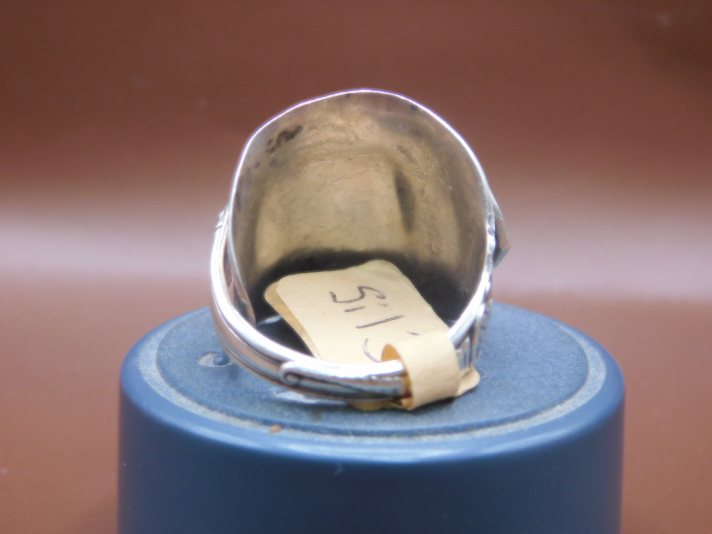 Show your love for your State with this Missouri/Kansas Saddle ring