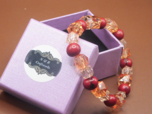 Practical and classy bracelet, a must for every occasion