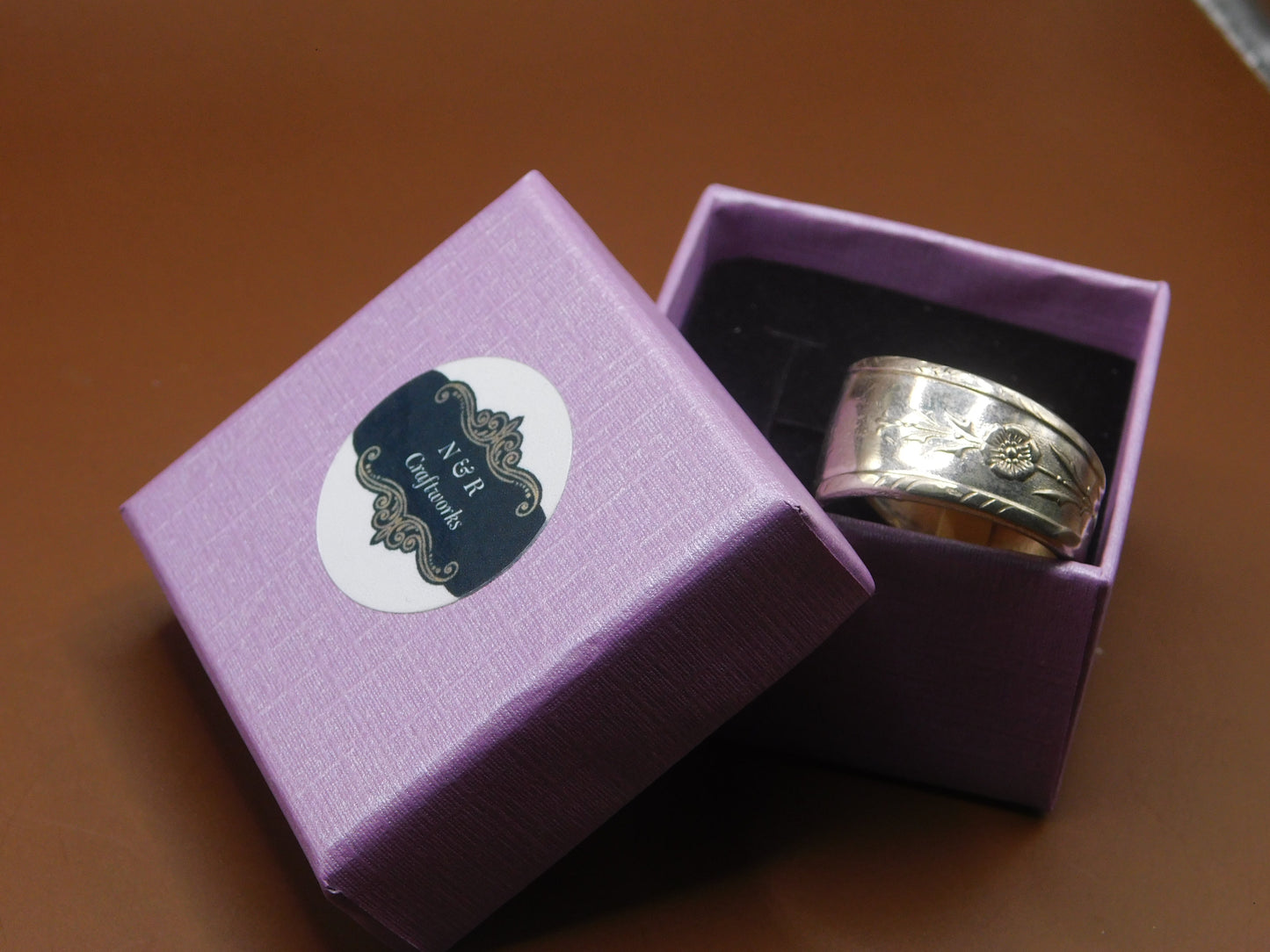 Stylish and elegant spoon ring