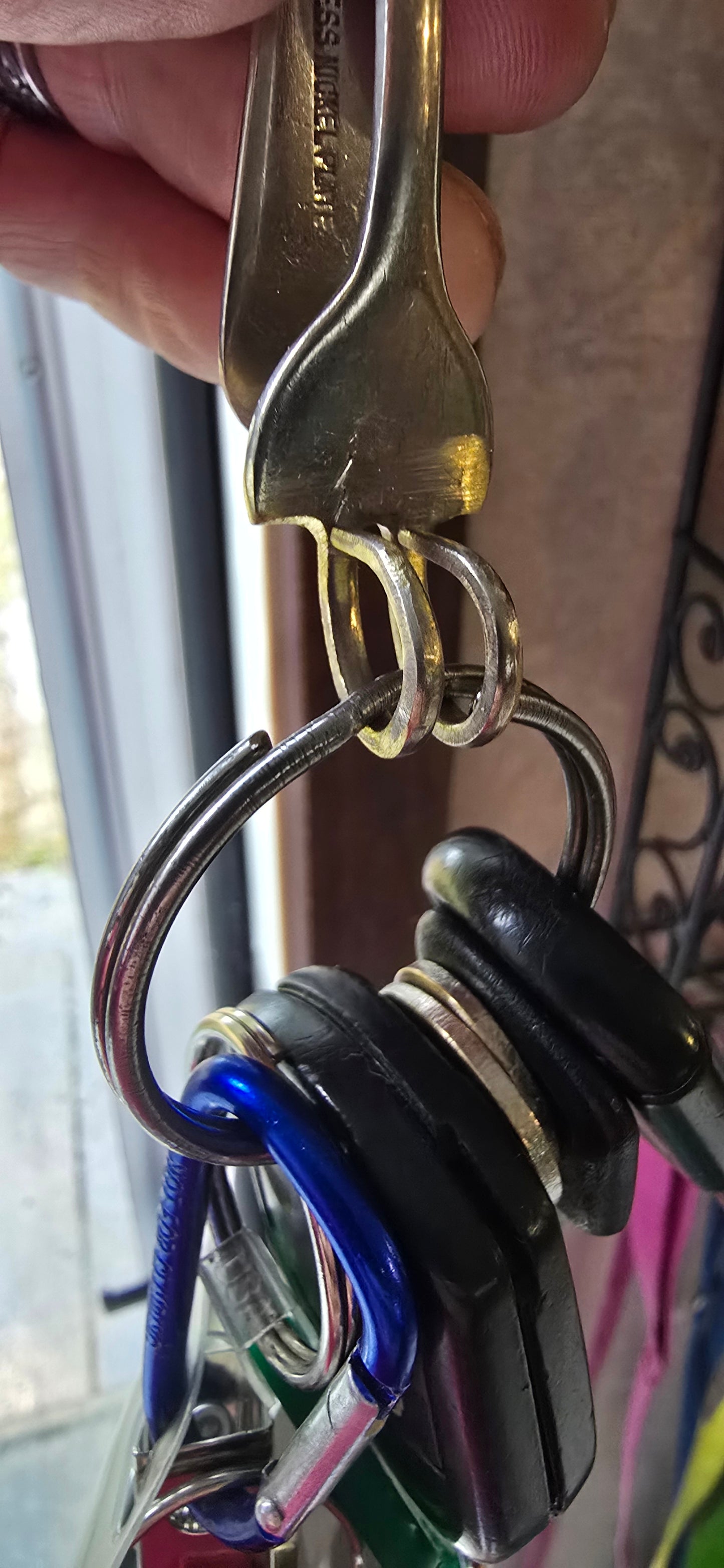 Keep you keys close with this fork key hook holder